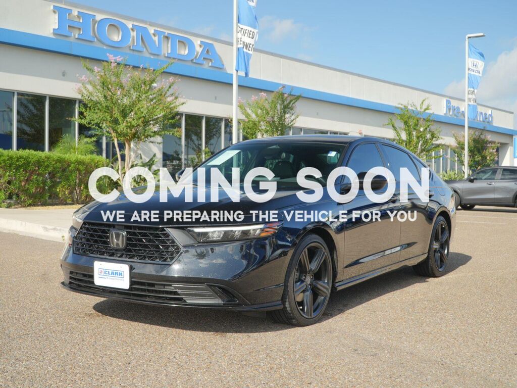 2024 Honda Accord Hybrid Sport-L — photo 1 of 8