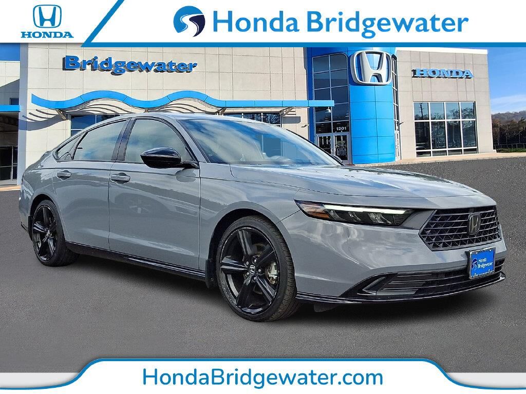 2023 Honda Accord Hybrid Sport-L — photo 1 of 13
