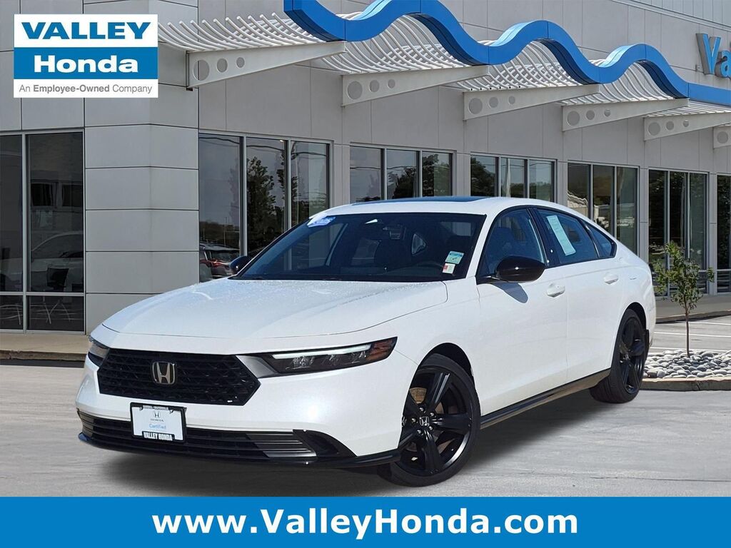2025 Honda Accord Hybrid Sport-L — photo 1 of 13
