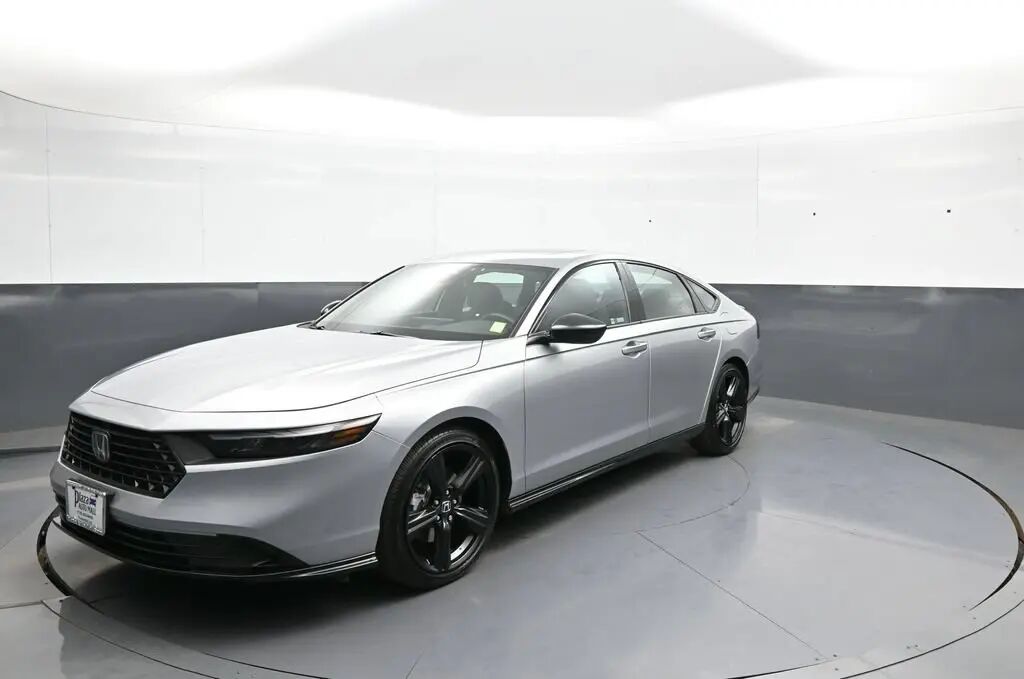 2024 Honda Accord Hybrid Sport-L — photo 1 of 13