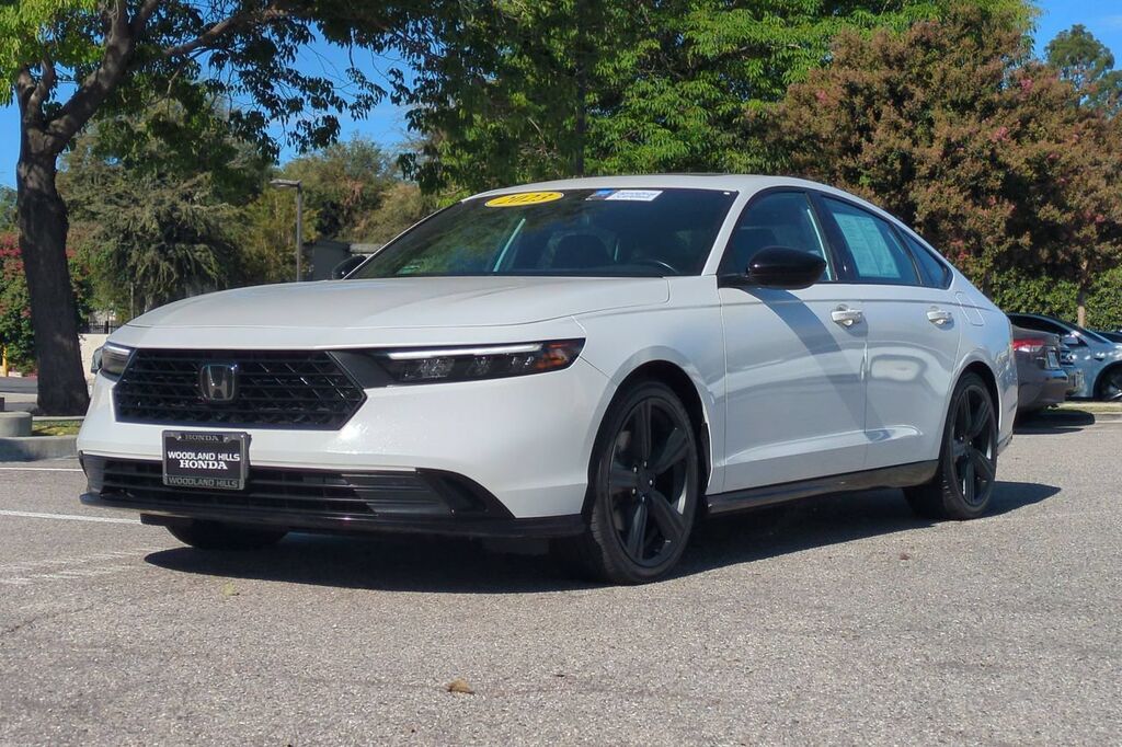 2023 Honda Accord Hybrid HYBRID SPORT-L — photo 1 of 7