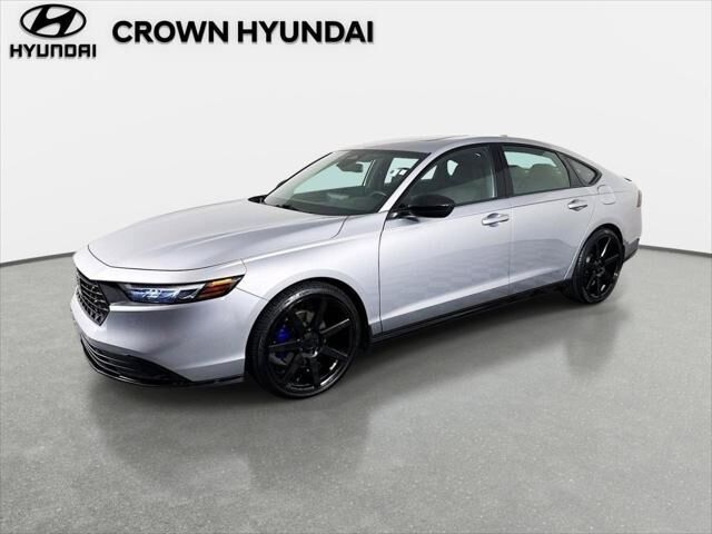 2023 Honda Accord Hybrid Sport-L — photo 1 of 14