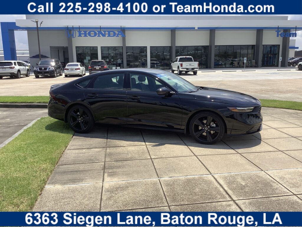2025 Honda Accord Hybrid Sport-L — photo 1 of 13