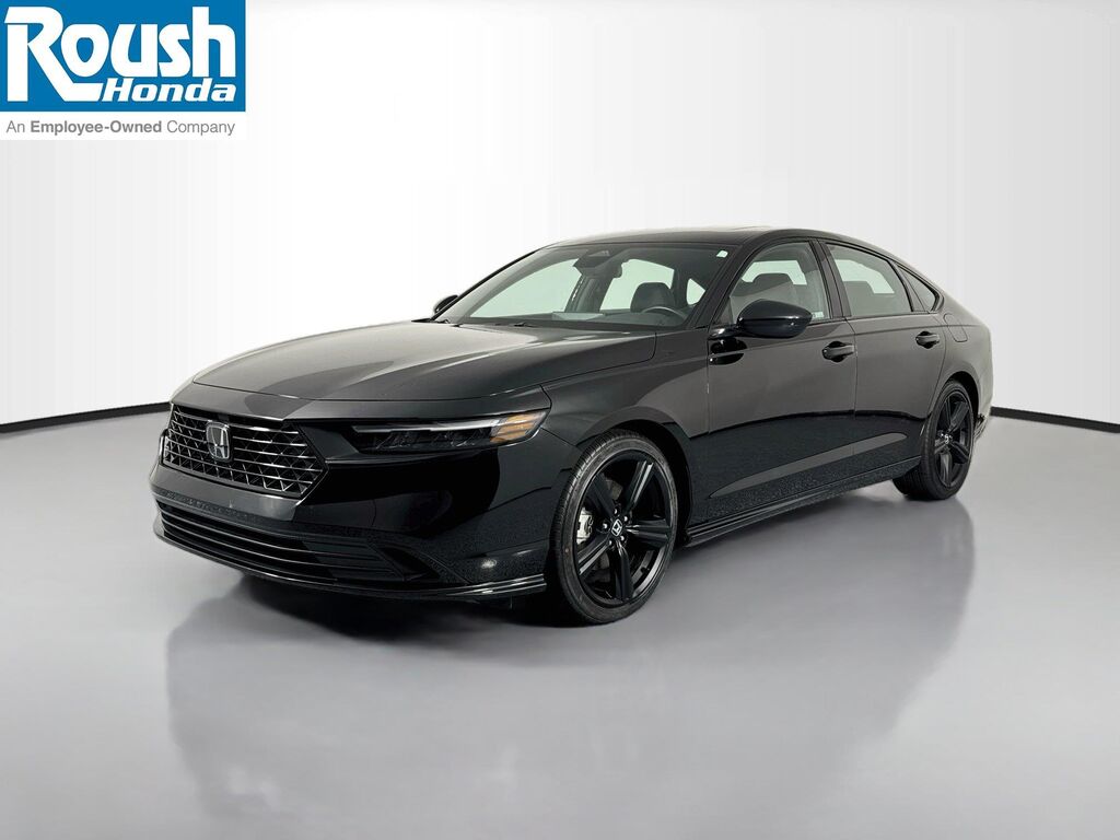 2023 Honda Accord Hybrid Sport-L — photo 1 of 13