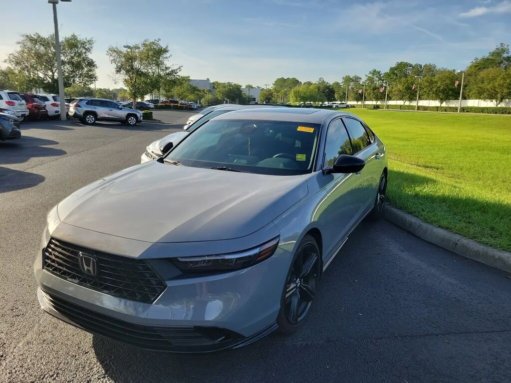 2025 Honda Accord Hybrid Sport-L — photo 1 of 1