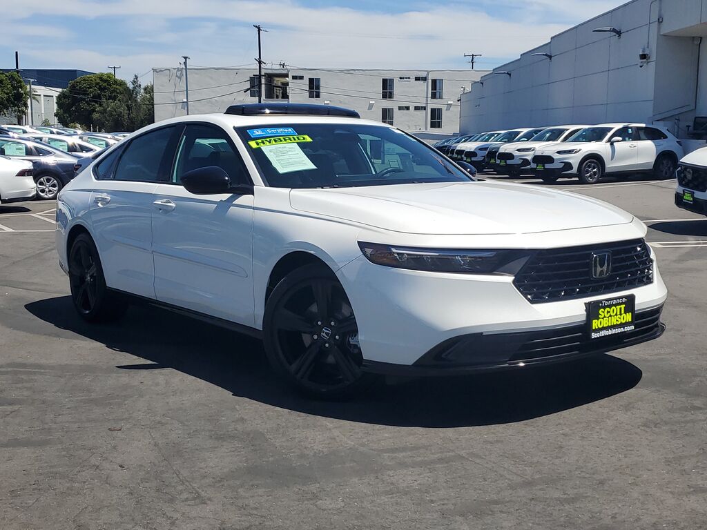 2024 Honda Accord Hybrid HYBRID SPORT-L — photo 1 of 7