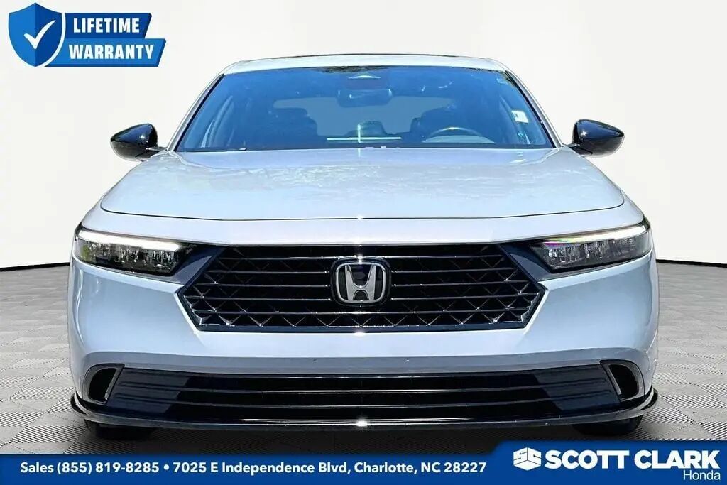 2025 Honda Accord Hybrid Sport-L — photo 1 of 12
