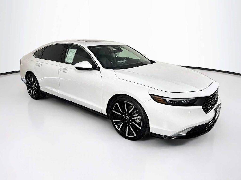 2024 Honda Accord Hybrid HYBRID TRG — photo 1 of 7