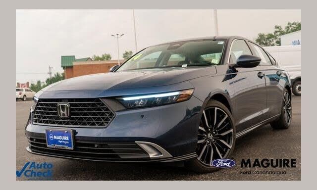 2024 Honda Accord Hybrid Touring — photo 1 of 1