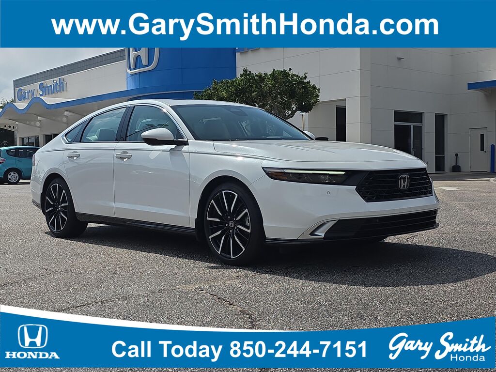 2025 Honda Accord Hybrid Touring — photo 1 of 1