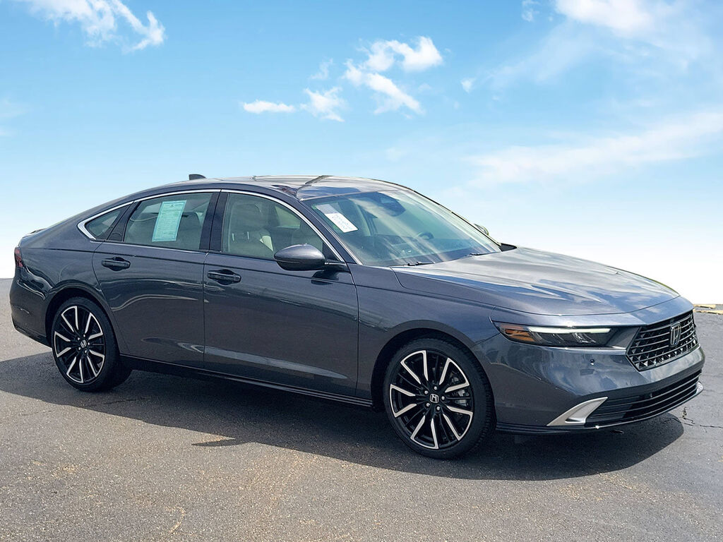 2025 Honda Accord Hybrid HYBRID TOURING — photo 1 of 7