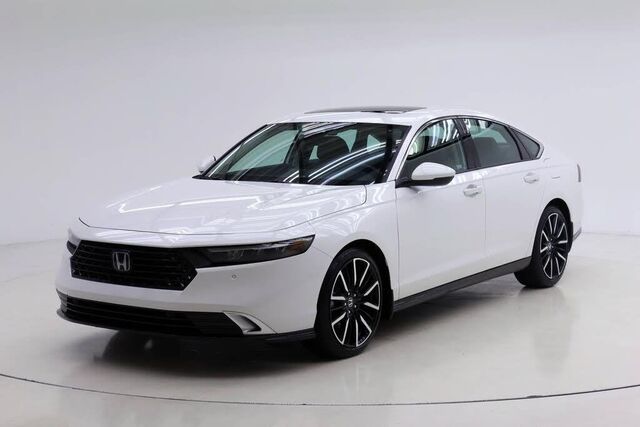 2025 Honda Accord Hybrid Touring