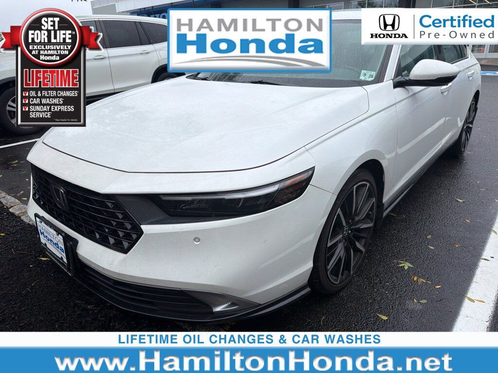 2023 Honda Accord Hybrid HYBRID TRG — photo 1 of 7