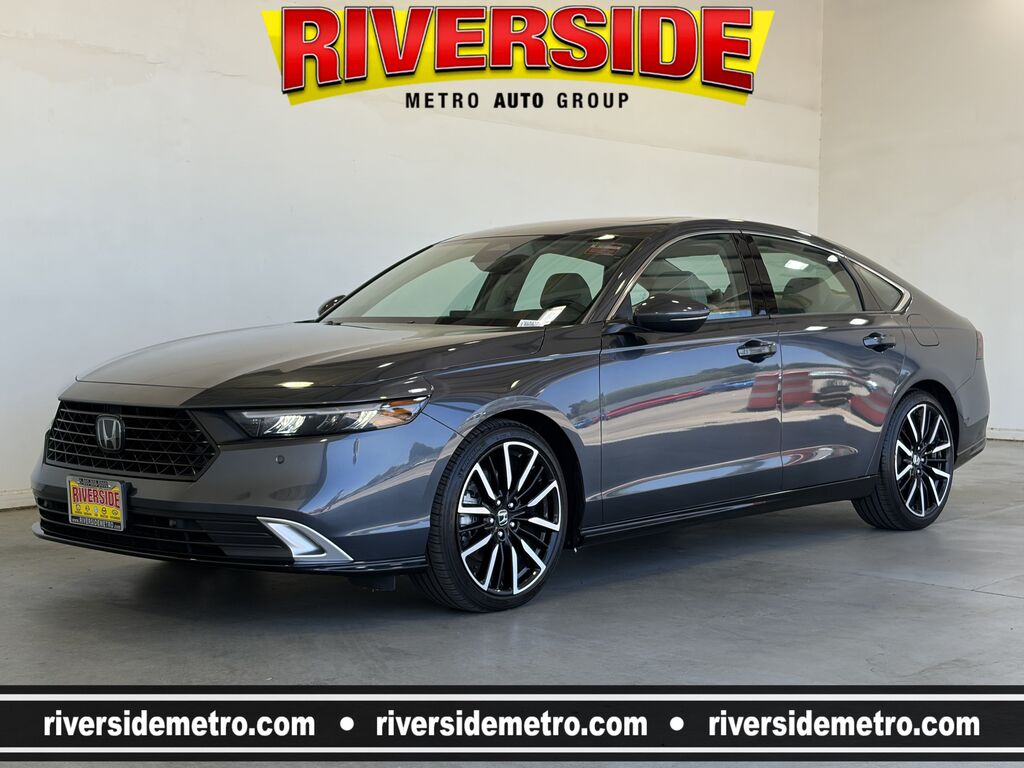2025 Honda Accord Hybrid HYBRID TOURING — photo 1 of 7