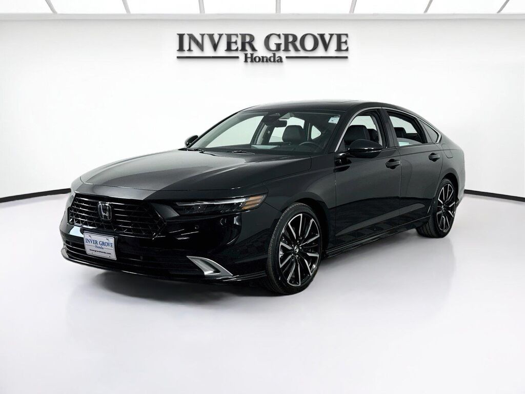 2026 Honda Accord Hybrid Touring — photo 1 of 13