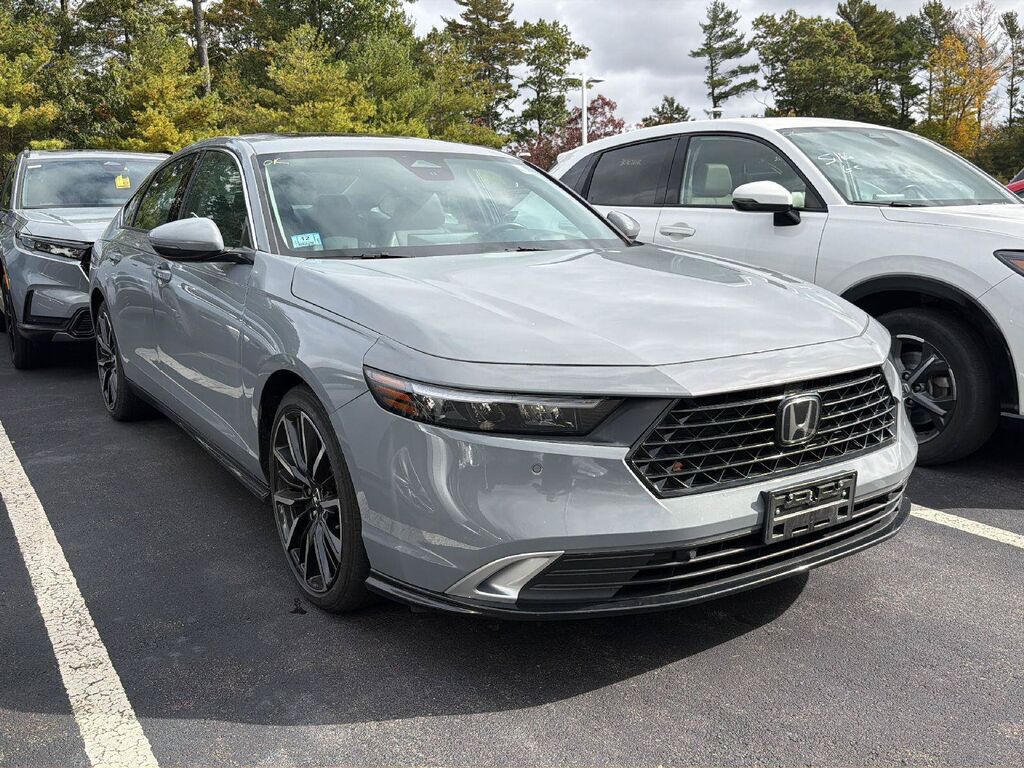2024 Honda Accord Hybrid HYBRID TRG — photo 1 of 5