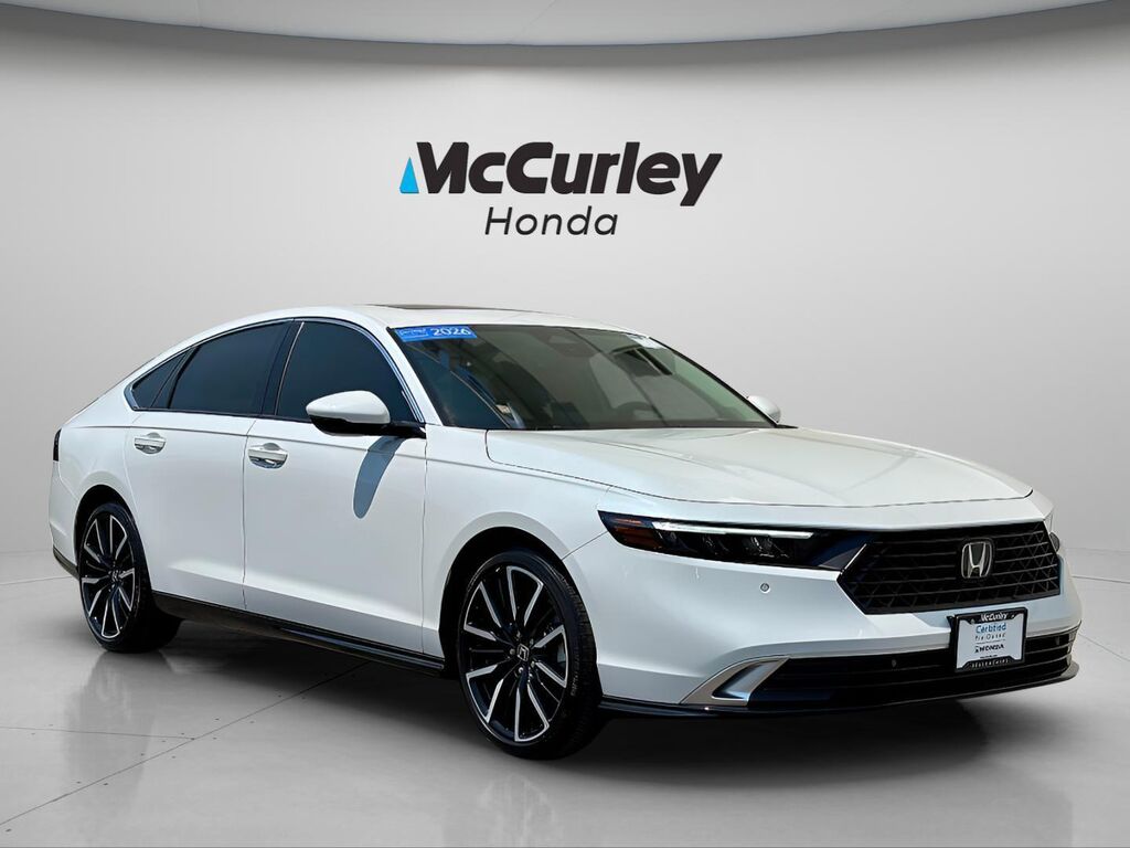 2026 Honda Accord Hybrid Touring — photo 1 of 19