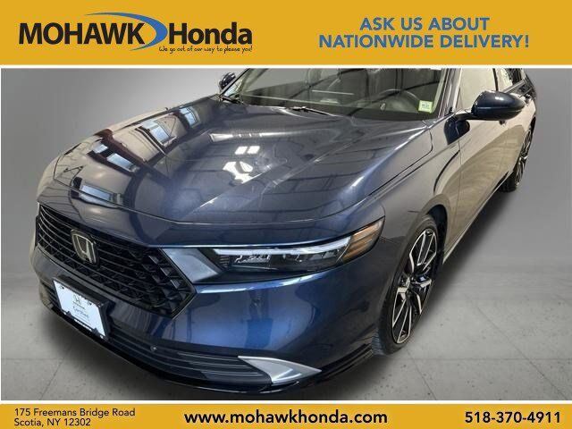 2025 Honda Accord Hybrid HYBRID TOURING — photo 1 of 6