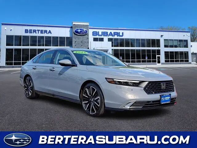 2026 Honda Accord Hybrid Touring — photo 1 of 13