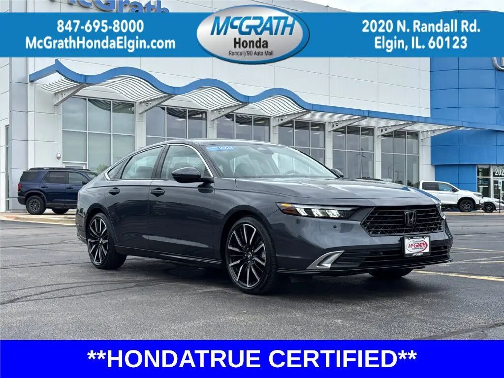 2023 Honda Accord Hybrid Touring — photo 1 of 13