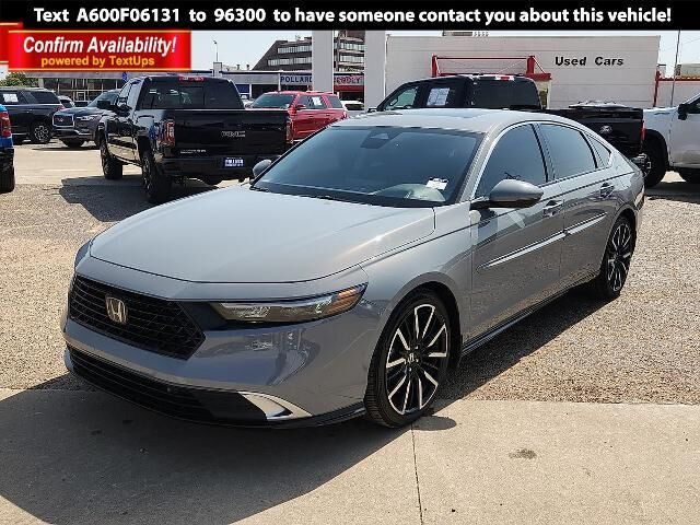 2024 Honda Accord Hybrid Touring — photo 1 of 24