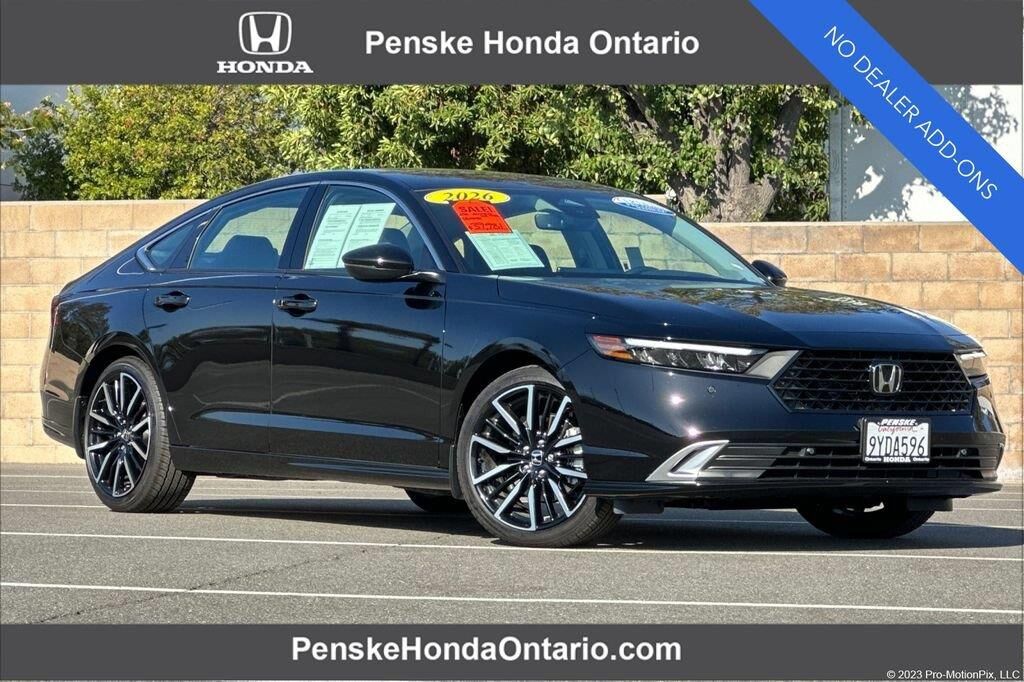 2026 Honda Accord Hybrid Touring — photo 1 of 26