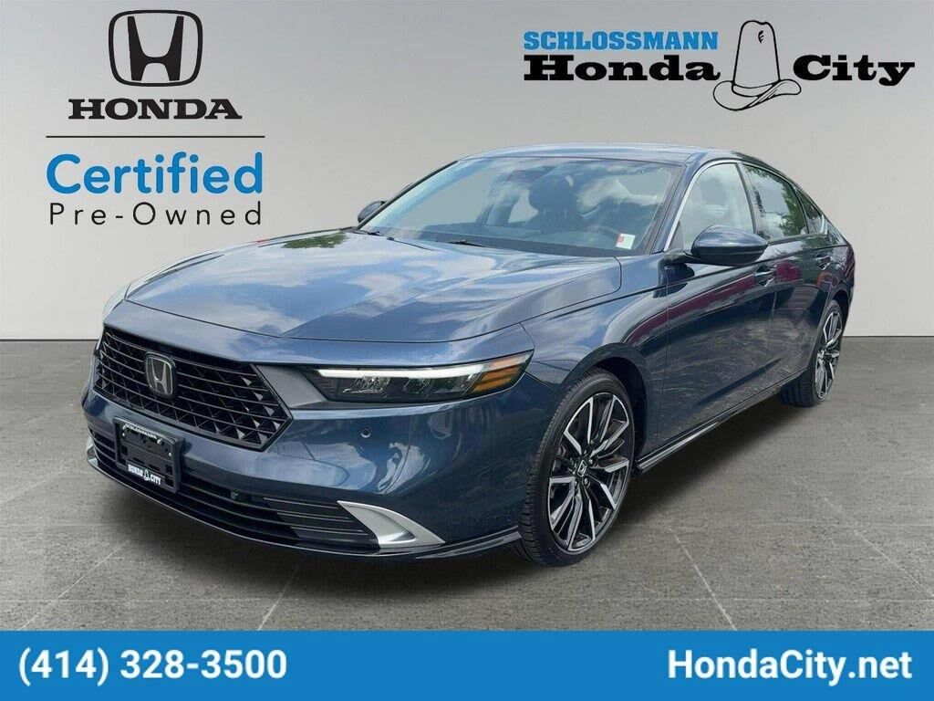 2023 Honda Accord Hybrid Touring — photo 1 of 26