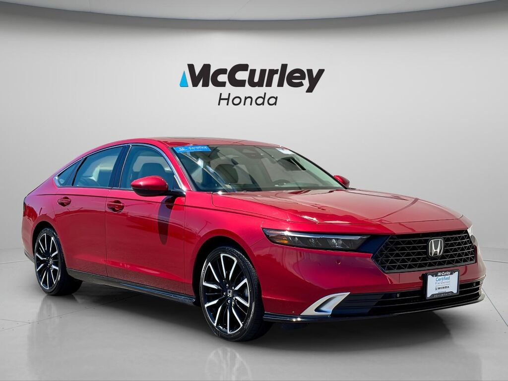 2024 Honda Accord Hybrid Touring — photo 1 of 1