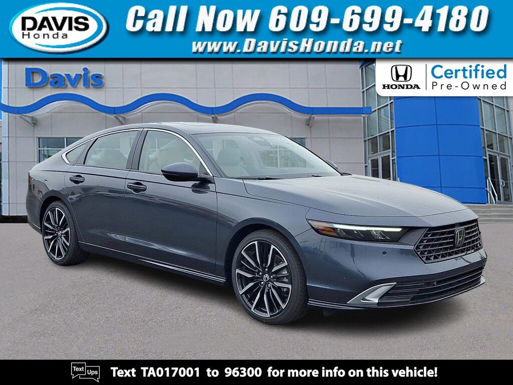 2026 Honda Accord Hybrid Touring Hybrid — photo 1 of 7