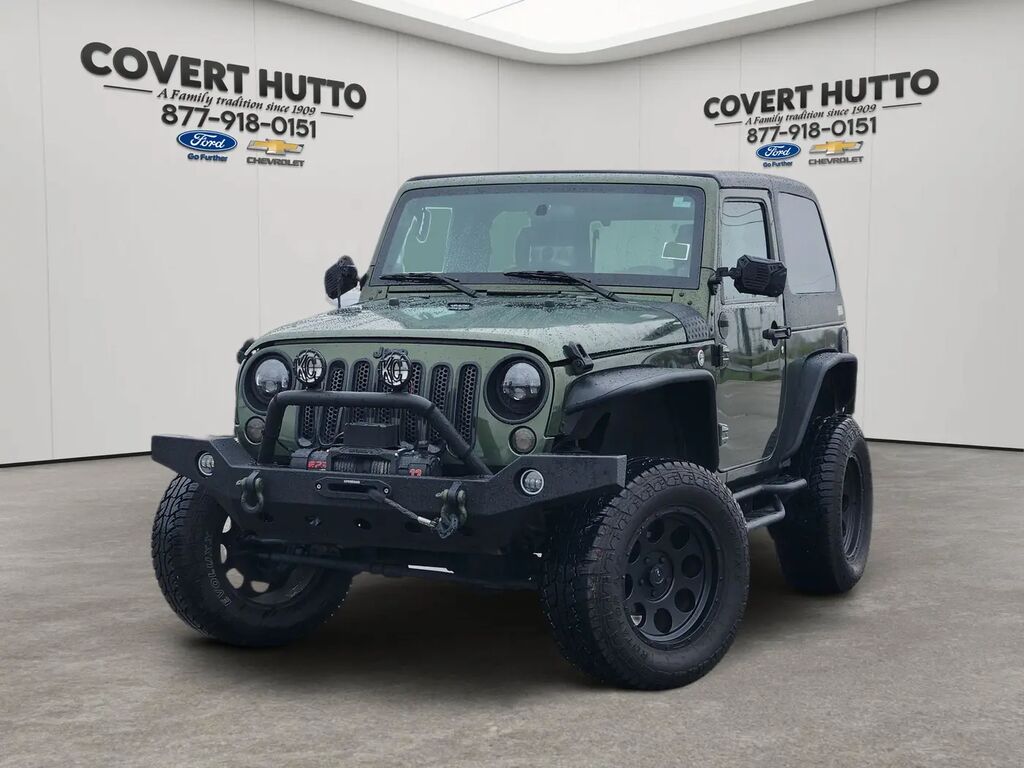 2007 Jeep Wrangler Sahara — photo 1 of 13