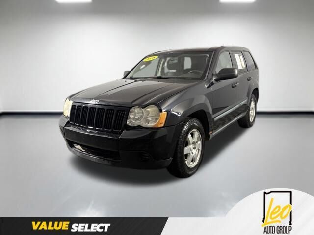 2008 Jeep Grand Cherokee Laredo — photo 1 of 13