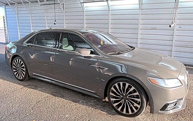 2019 Lincoln Continental Black Label