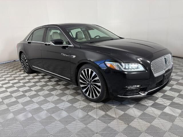 2017 Lincoln Continental Black Label