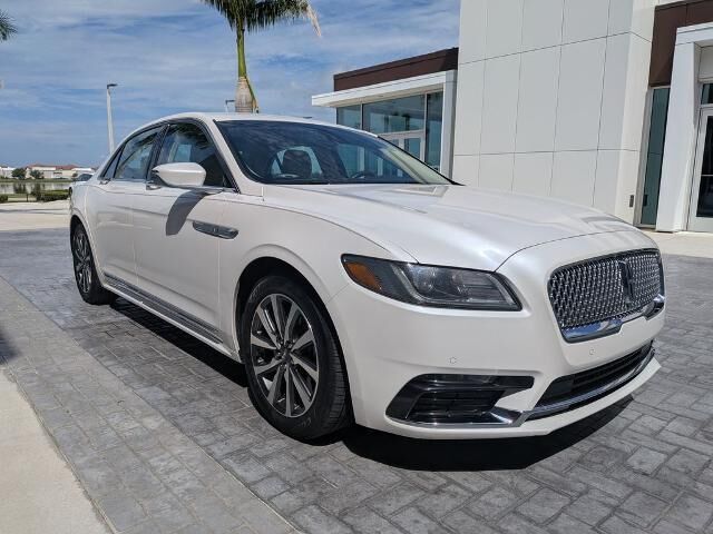 2019 Lincoln Continental Base