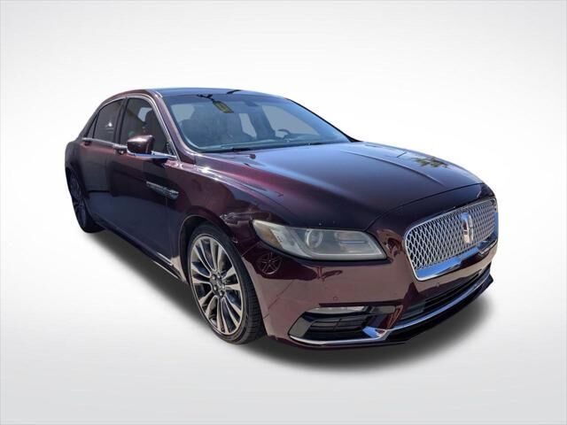 2017 Lincoln Continental Select — photo 1 of 13