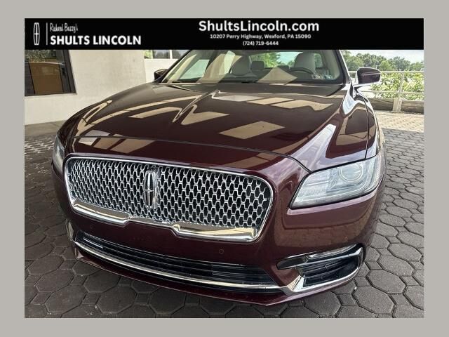 2019 Lincoln Continental Select — photo 1 of 12