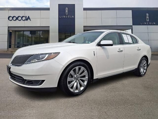 2014 Lincoln MKS Base