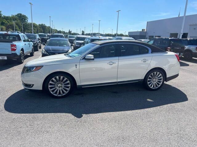 2013 Lincoln MKS Base