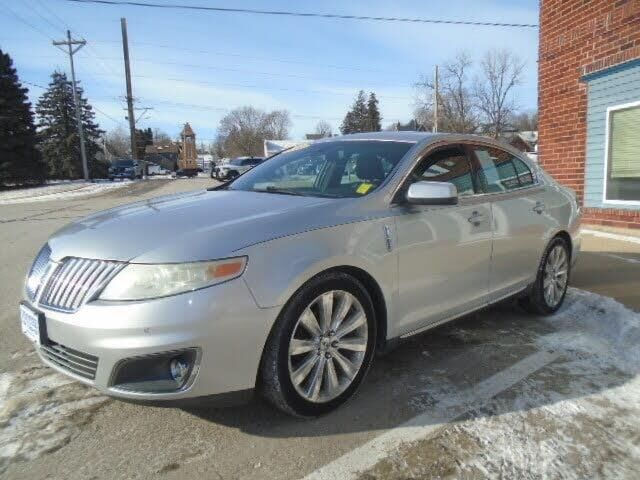 2010 Lincoln MKS Base — photo 1 of 1