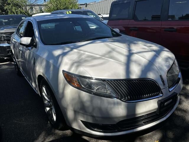 2016 Lincoln MKS Base — photo 1 of 13