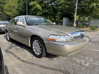 2006 Lincoln Town Car Signature