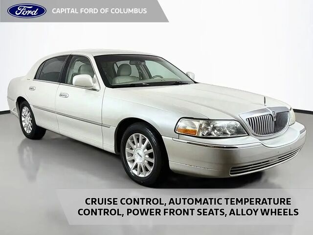 2007 Lincoln Town Car Signature