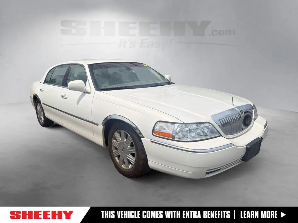 2003 Lincoln Town Car Cartier L — photo 1 of 15