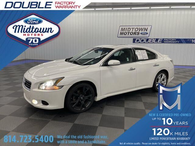 2013 Nissan Maxima 3.5 SV — photo 1 of 13