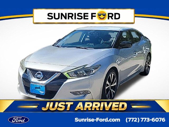 2017 Nissan Maxima S