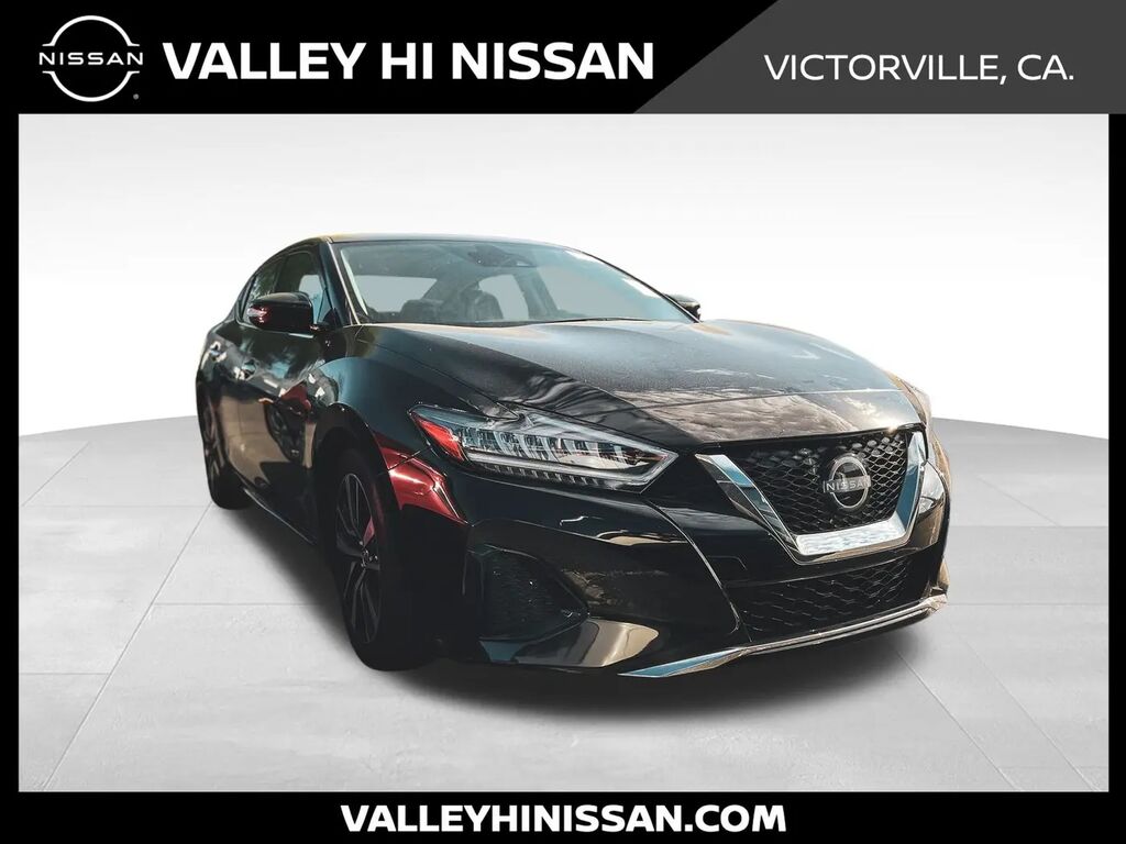 2023 Nissan Maxima 3.5 SV — photo 1 of 14