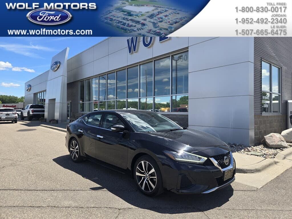 2021 Nissan Maxima 3.5 SV — photo 1 of 1