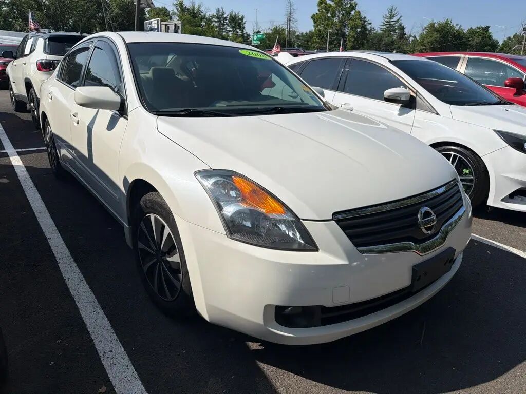 2008 Nissan Altima 2.5 S — photo 1 of 39