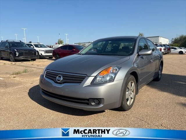 2008 Nissan Altima 2.5 S — photo 1 of 13