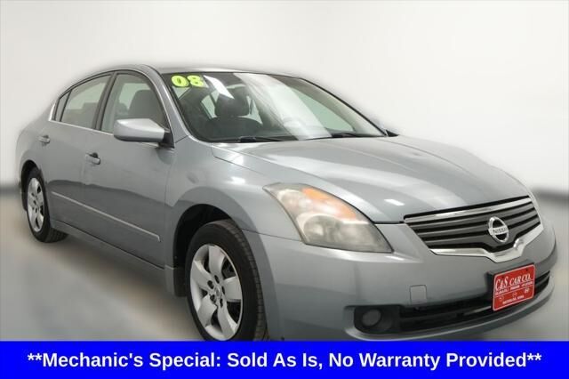 2008 Nissan Altima 2.5 S — photo 1 of 13
